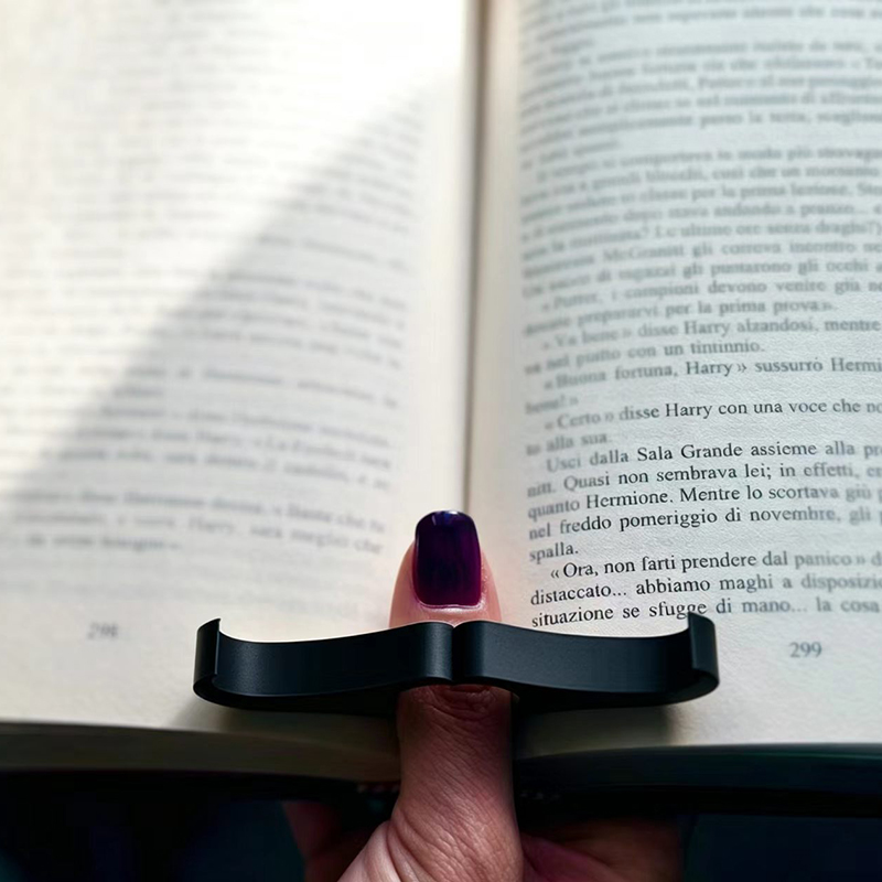 3Dプリント製の口ひげ型読書用サムリング、ブックページホルダ - 3D Printing Ring Holder のレビューと価格